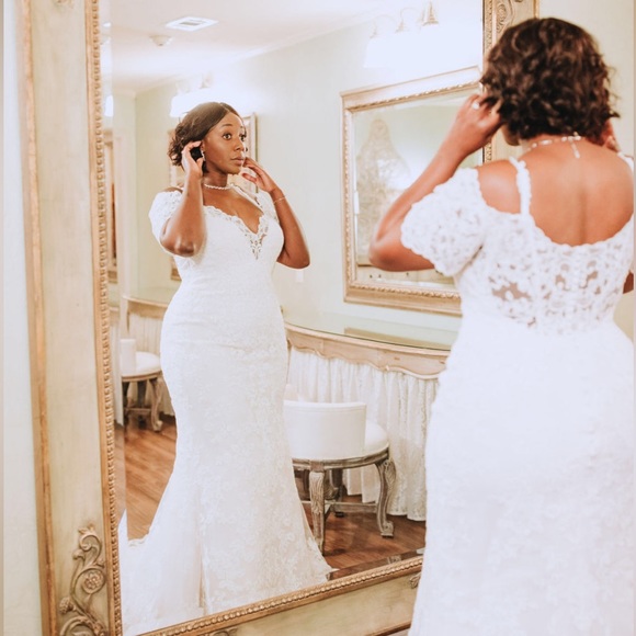 Meet your Posher, Jessica - Picture 3 of 5